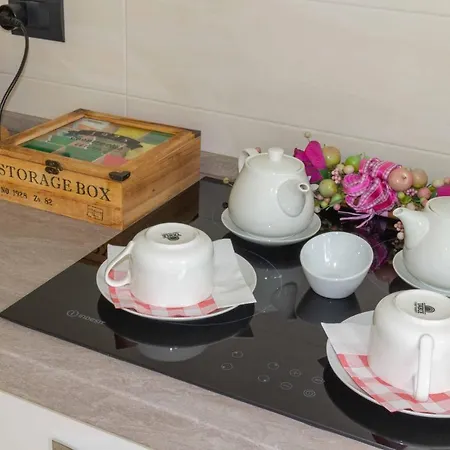 Roggetta לינה וארוחת בוקר Cremella
